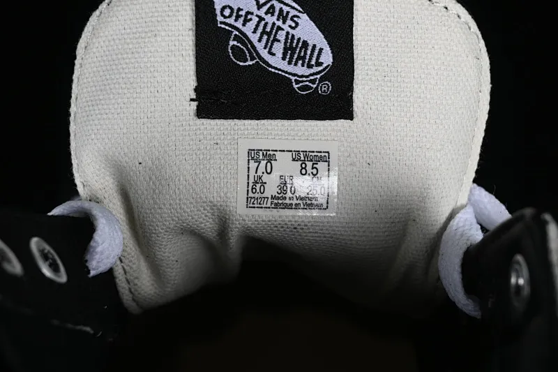 All categories Vans Vans series Vans Hi Vans high-top Vans Vault Sk8-Hi Cap LX Deconstruction New black and white checkerboard high-top canvas vulcanized sneakers VN0A3WM1XOS